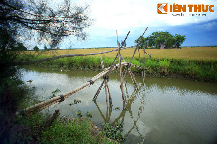 Ngày nay, du khách có thể ghé thăm một trong những căn hầm bí mật đó ở Cồn Miệu, một địa danh ở xã Thủy Thanh, TX Hương Thủy, tỉnh Thừa Thiên - Huế.
