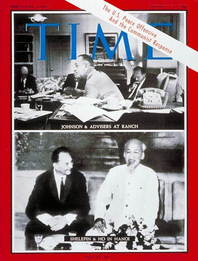 Trang bìa của Time số ra ngày 14/1/1966 có ảnh chụp chung của Bác Hồ với nhà ngoại giao Liên Xô Shelepin. Trên bức này là bức ảnh chụp Tổng thống Mỹ Johnson và các cố vấn đang họp bàn.