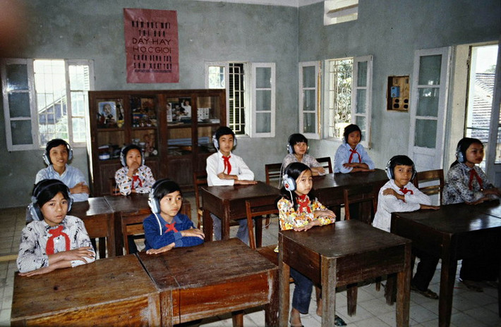 Giờ ngoại ngữ trong một lớp học kiểu mẫu ở Hà Nội.