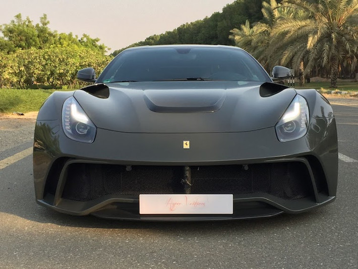 Dựa trên bản độ N-Largo của năm ngoái, Novitec đã tiếp tục "mạnh tay" thay đổi ngoại hình của F12Berlinetta hơn với phiên bản N-Largo S. Thay vì giữ nguyên cản trước giống bản N-Largo, Novitec đã thiết kế cho xe một bộ cản mới với các khe hút gió làm mát cực rộng, lấy cảm hứng từ phiên bản Ferrari F12 TRS đặc biệt.