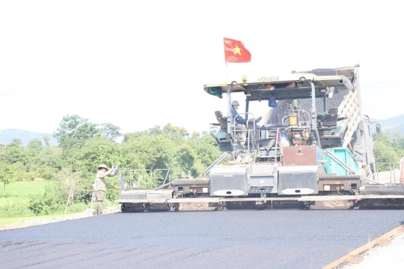 Thủ tướng Chính phủ chỉ đạo đẩy nhanh tiến độ giải ngân vốn đầu tư công