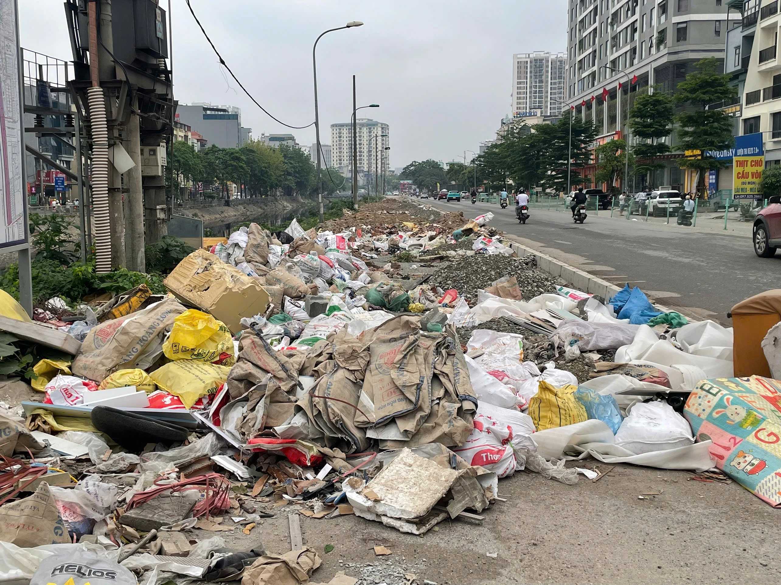 Cần đẩy nhanh tiến độ hoàn thiện dự án 600m đoạn phố Nguyễn Cảnh Dị