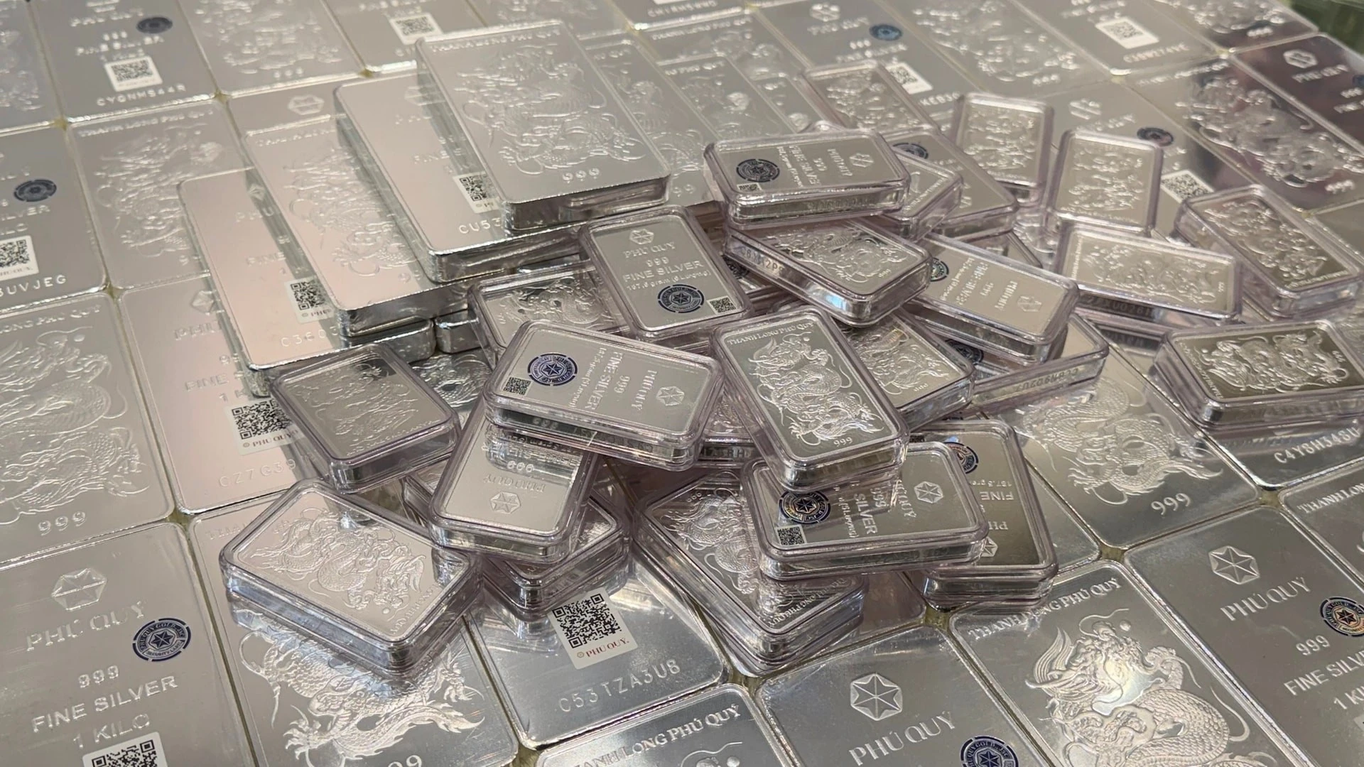 Giá bạc có thể chạm 100 USD trong thập kỷ tới 