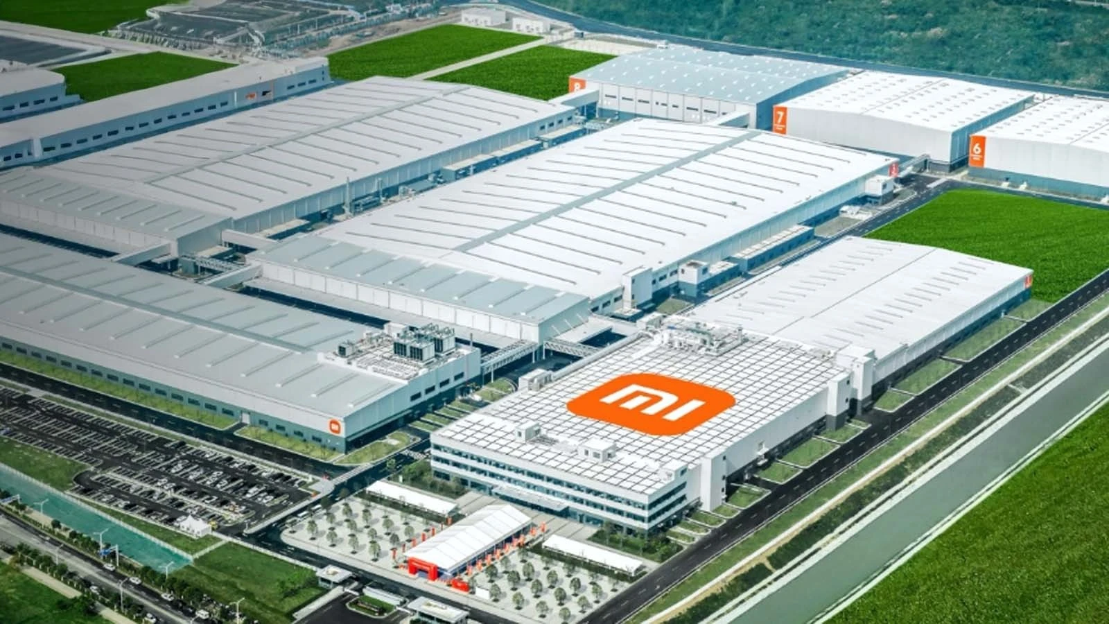 Bên trong nhà máy sở hữu 161 robot tự động hoàn toàn của Xiaomi