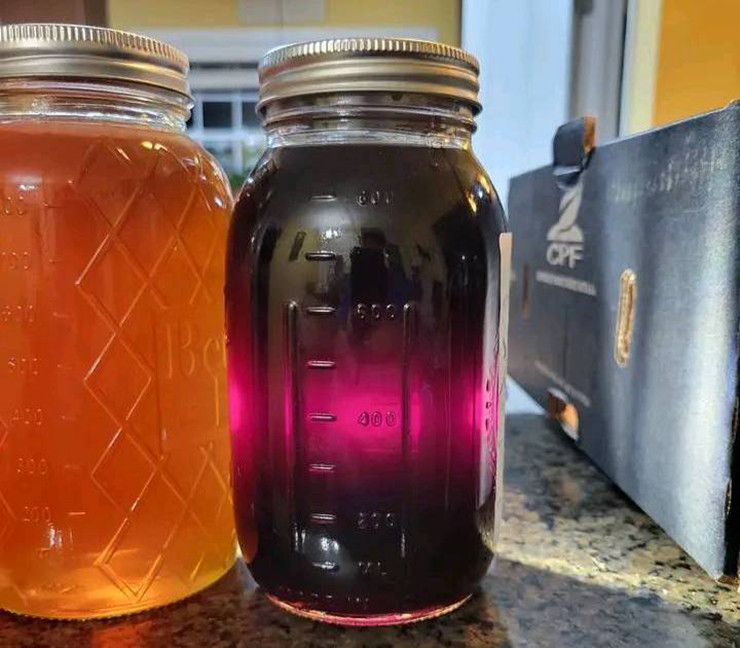 Mật ong tím tưởng đồ giả hoá ra đặc sản ở vùng đất này ảnh 1