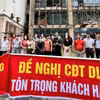[VIDEO] Dự án Harmony Square Hà Nội chậm bàn giao gần 5 năm, dân căng băng rôn