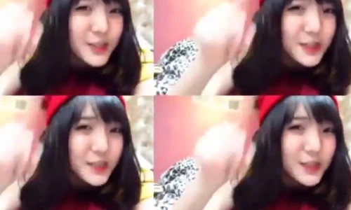 Nữ sinh Hàn Quốc quá xinh, hát nhép đốn tim dân mạng