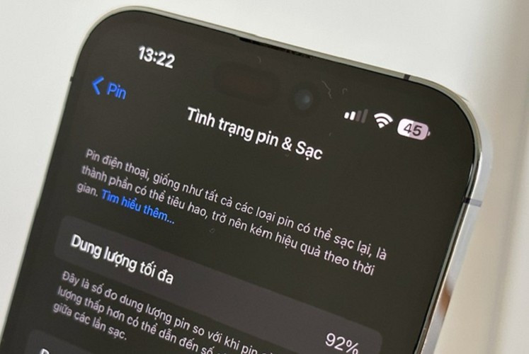 Phổ biến nhất là thủ thuật lập trình lại chip BMS hoặc dùng phần mềm 3uTools để chỉnh sửa thông tin pin. cu-3.png