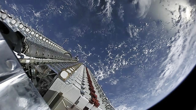 Starlink là công nghệ Internet vệ tinh do SpaceX phát triển để phủ sóng toàn cầu. (Ảnh: Wikipedia) lin-1.png
