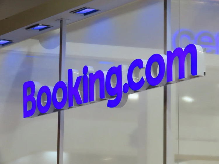 Diese Klausel untersagt es Hotels, auf anderen Kanälen, einschließlich ihrer offiziellen Website, niedrigere Preise anzubieten. bo-3.png