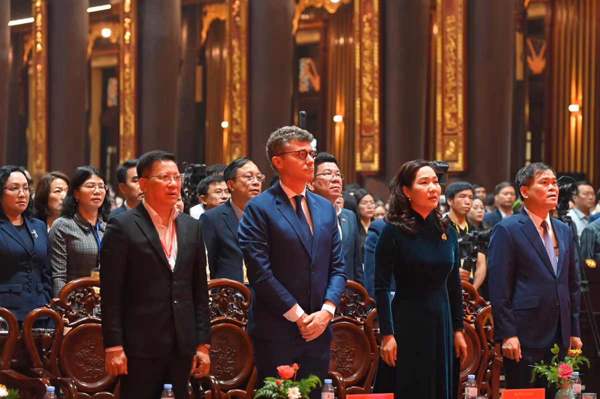 Trong suốt mùa lễ hội, nhiều hoạt động văn hóa, tâm linh, nghệ thuật đặc sắc được tổ chức như Triển lãm trưng bày cổ vật nhà Trần và các tư liệu quý về Phật giáo Trúc Lâm Việt Nam, Hội chợ OCOP, đặc sản địa phương; các hoạt động Xuân di sản - Tết làng Nương với các trò chơi dân gian, đặc biệt là Chương trình nghệ thuật tái hiện chiều sâu lịch sử, văn hóa Yên Tử, tạo nên không gian văn hóa đậm đà bản sắc dân tộc, tôn vinh giá trị truyền thống, lan tỏa sâu rộng.