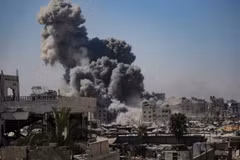 Israel tấn công dữ dội thành phố Gaza