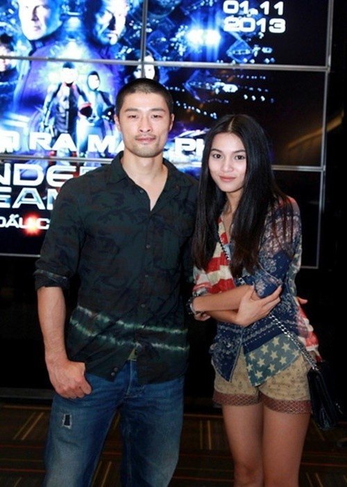 Khi Nhung Kate tham gia mini-series The Continental” – tiền truyện của chuỗi phim điện ảnh John Wick (Keanu Reeves đóng chính), người đồng hành cùng cô là Johnny Trí Nguyễn. Ảnh: Tiền Phong. nhungkate8.jpg