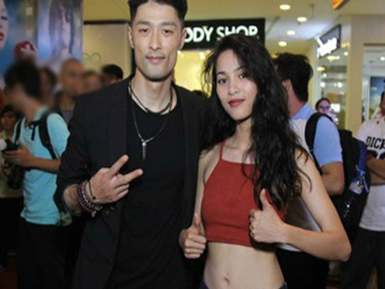 Theo Dân Việt, Nhung Kate và Johnny Trí Nguyễn lần đầu gặp nhau vào năm 2011 khi nữ diễn viên tham gia casting phim Chuộc tội và diễn chung với tài tử một lần. Ảnh: Znews. nhungkate3.jpg
