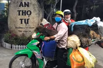 Chủ nhân đàn chó bị tiêu hủy: 'Cuộc hội ngộ đầy xúc cảm với chú chó'