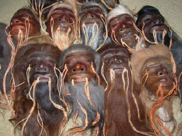 Chuyện ướp đầu kinh dị của bộ tộc nổi tiếng… thù dai