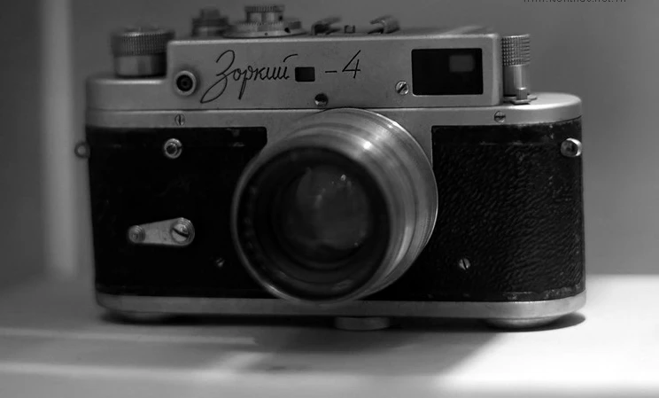 Nhìn lại dàn đồ nghề bất hủ của các nhà báo thời chống Mỹ