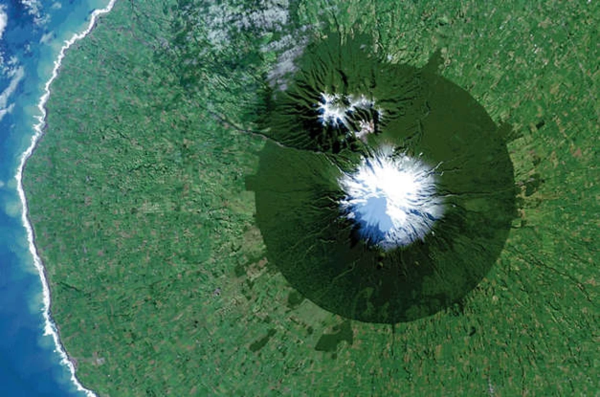 Ấn tượng những bức ảnh chụp Trái Đất nhìn từ trên cao