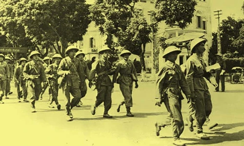Ảnh muôn đời giá trị: Hà Nội những ngày đầu giải phóng