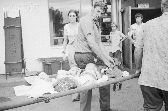 Hình ảnh đau lòng: Chiến dịch Không vận trẻ em tháng 4/1975