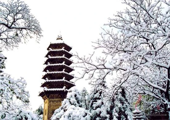 Thăm ngôi chùa cổ nhất Bắc Kinh