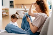 Đồng hành cùng con thời công nghệ