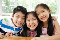 Dạy con yêu thương anh chị em