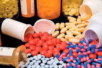 Nguy cơ âm thầm từ thói quen uống thuốc giảm đau