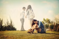 Vợ chồng xa cách địa lý, "giữ lửa" bằng cách nào?