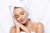 Bí quyết dưỡng thể ban đêm cho làn da mềm mại, khỏe mạnh