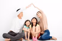 Muốn hôn nhân bền vững, hãy làm bạn đời của nhau