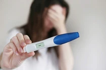 Tăng tỷ lệ vô sinh ở giới trẻ, cảnh báo từ lối sống hiện đại