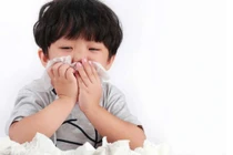 Phòng bệnh hô hấp cho trẻ khi giao mùa
