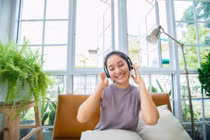 Chậm lại để thấy đời dịu dàng hơn