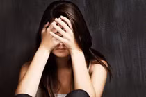 Đừng để nỗi buồn của con lớn lên trong im lặng