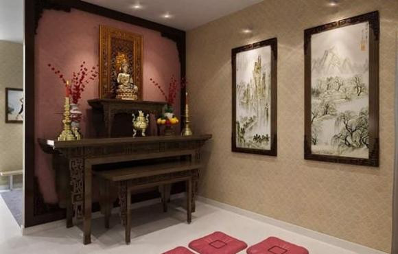 Ngược lại thì phòng thờ là nơi an nghỉ của tổ tiên ông bà, thần linh. Họ là những linh hồn nên khi gặp ánh sáng quá mạnh sẽ không chịu được. Phòng thờ là nơi âm thịnh nếu gặp ánh sáng mạnh tức trái quy luật phong thủy.