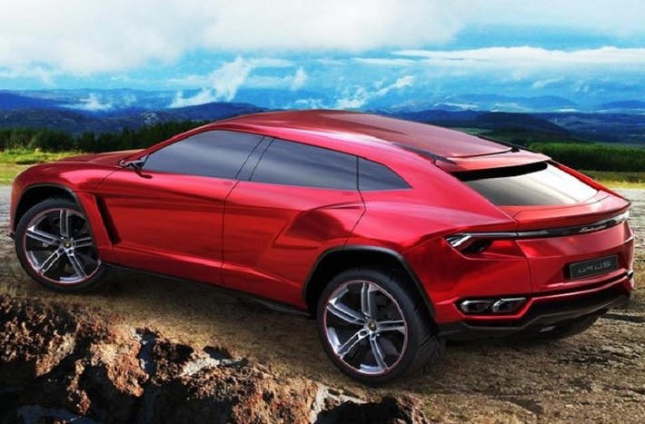 Chưa có thông tin chi tiết về động cơ nhưng theo tiết lộ, Urus sẽ được trang bị động cơ V10.