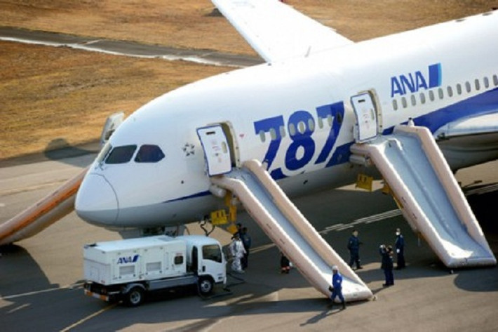 Hiện tại, chiếc Boeing 787 Dreamliner là mẫu mới nhất của hãng với những cải tiến về kỹ thuật, bộ điều khiển bay, hệ thống dẫn đường, cũng như tăng số lượng khách hàng trong mỗi chuyến bay.