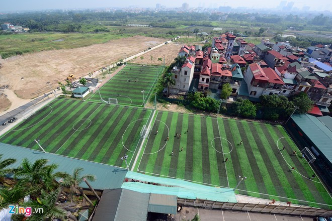 Sân bóng, sân tennis, tạo lên một khuôn viên đẹp của một trung tâm đào tạo cảnh sát hàng đầu của quốc gia và khu vực ASEAN.