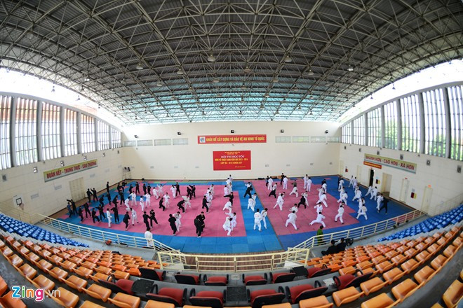 Khu nhà thể chất là nơi học viên rèn luyện võ thuật.