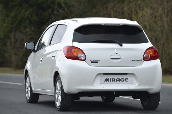 Giá bán dự kiến của xe có thể tương đương hoặc cao hơn so với mẫu xe Hatchback Mirage, cụ thể Mirage MT giá 440 triệu đồng, Mirage CVT giá 510 triệu đồng.