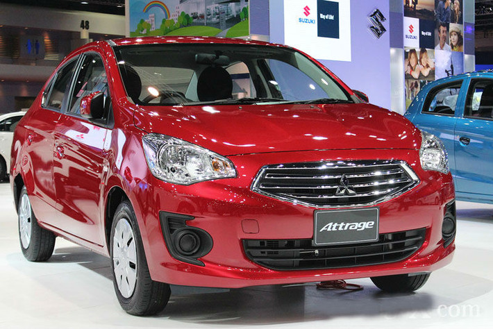 Mitsubishi Attrage sẽ chính thức được giới thiệu tại Việt Nam trong năm nay. Với thiết kế, trang bị, động cơ và hộp số tương đương với mẫu xe hatchback Mirage đang phân phối tại Việt Nam thì người tiêu dùng hoàn toàn có thể mong đợi một mức giá tốt cho mẫu xe này.