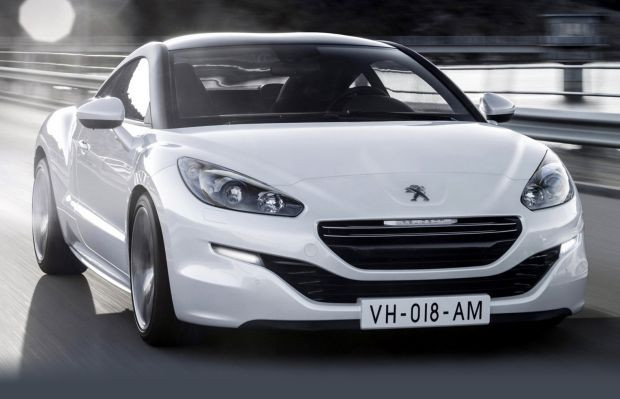 Peugeot RCZ: Đây là mẫu xe mới nhất trong danh sách. Mẫu xe thể thao thương hiệu Pháp sẽ về Việt Nam trong thời gian sắp đến. Dưới sự "dẫn dắt" của Trường Hải Auto, mẫu xe thể thao này hứa hẹn sẽ có giá bán mềm hơn. Xe có động cơ xăng 1.6L (197 hp - 275 Nm), tăng tốc 0-100 km/h trong 7,5 giây, tốc độ tối đa 235 km/h, hộp số sàn 6 cấp/tự động 6 cấp.