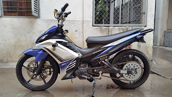 Hâm mộ Stunter VietTuanGC bao nhiêu thì người ta càng chú ý đến chiếc xe đã mang lại những pha trình diễn đẳng cấp và điêu luyện của anh bấy nhiêu.
