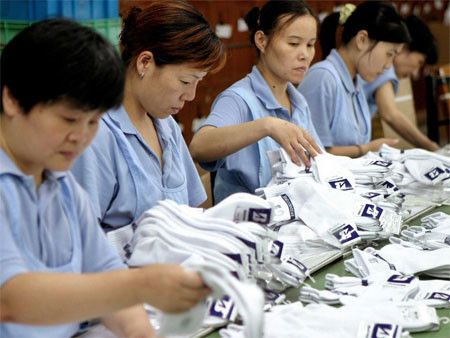 Thành phố tất Datang, Trung Quốc sản xuất 8 tỷ đôi tất mỗi năm, đủ để mỗi người trên hành tinh này 1 đôi sử dụng.