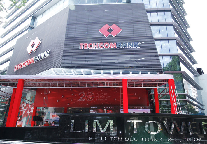Trong khi đó, Ngân hàng TMCP Kỹ thương Việt Nam (Techcombank) báo lãi lớn 673 tỷ đồng trong quý 1/2014, tăng 69% so với cùng kỳ, đạt 57% mục tiêu lợi nhuận cả năm 2014.