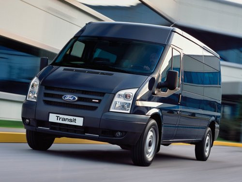 Sức hút của dòng xe Ford Transit tiếp tục trong tháng 8, ghi nhận kỷ lục kinh doanh tháng cao nhất với doanh số bán lẻ tăng thêm 163% so với cùng kỳ năm ngoái, đạt 352 chiếc bán ra.