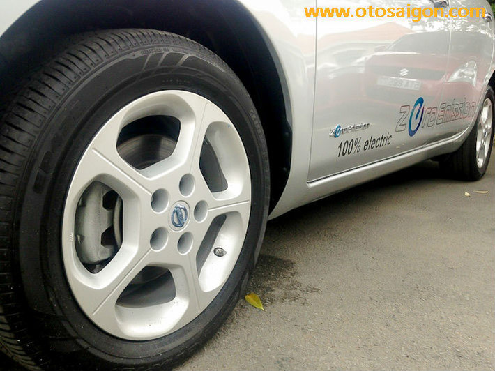 Tuy nhiên, theo trang TheTruthAboutCars, những người sử dụng Leaf chỉ tiết kiệm được khoảng 361 USD sau 6 năm sử dụng.