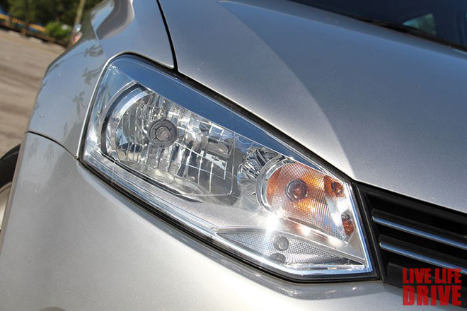 Theo thông tin từ các đại lý của Volkswagen Việt Nam, phiên bản sedan của Polo đã về nước và chốt giá từ 737 triệu đồng đến 796 triệu đồng.