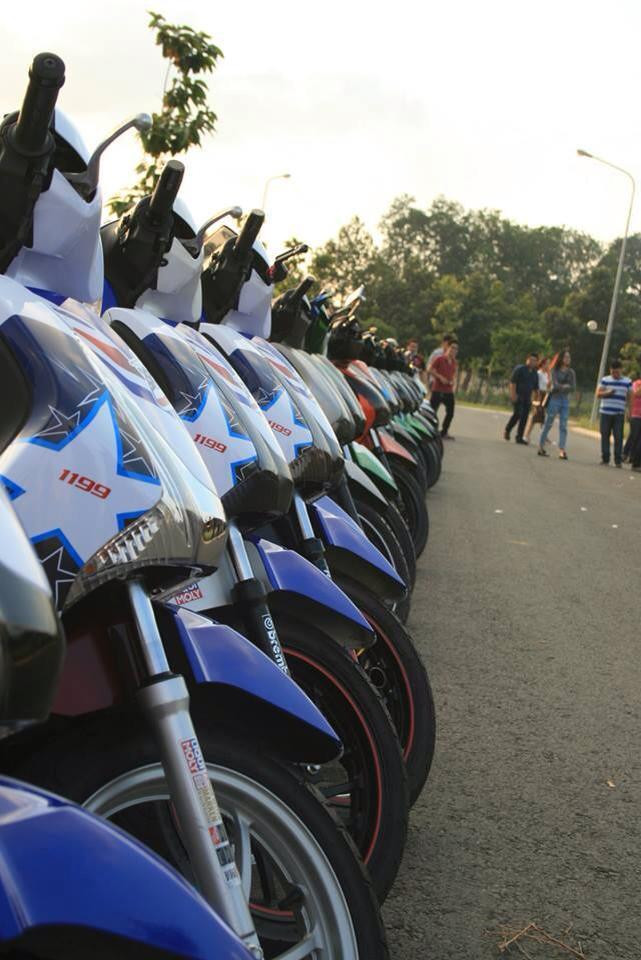 "5 anh em siêu nhân" có cùng một phong cách.